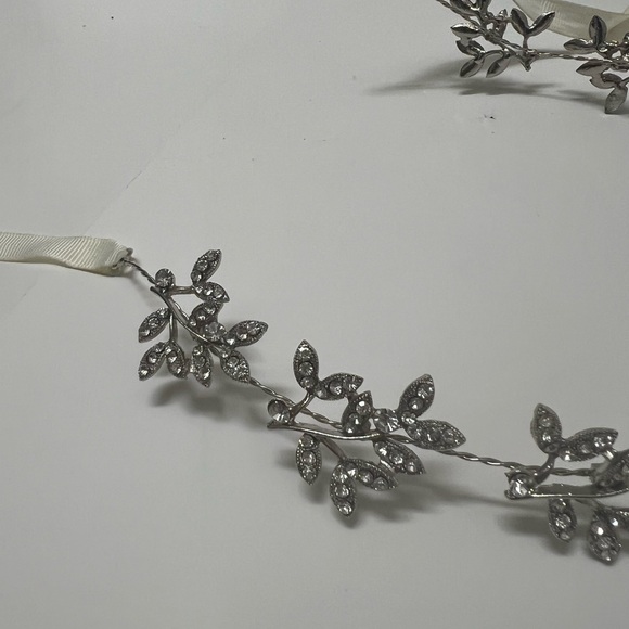 BABEYOND Bridal Handmade Wedding Hair Vine Crystal Floral Leaf Headband - Picture 8 of 8